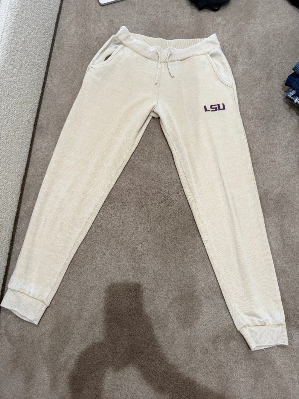 Chicka-d LSU lounge pants (Slightly picking)